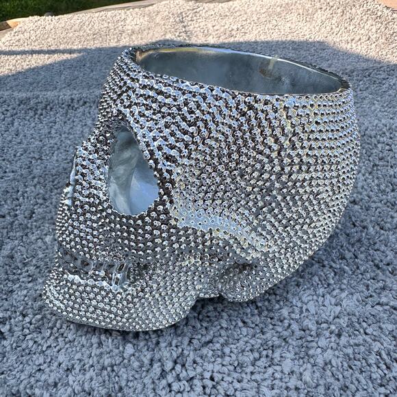 Skull Silver Textured Metallic Makeup Brush Pencil Holder Halloween Spooky Eyes - Picture 7 of 16
